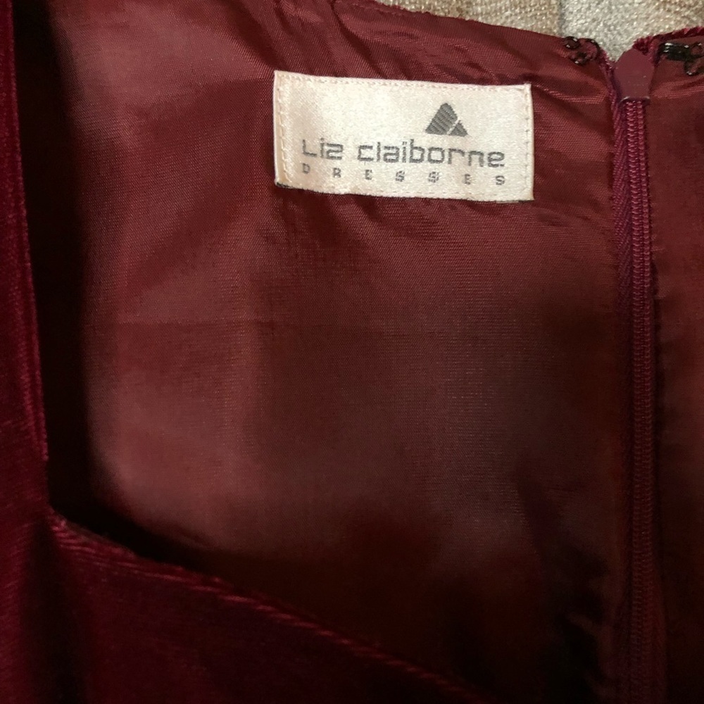 Vintage Liz Claiborne Dresses Burgundy Red Velvet Sweetheart Neckline Dress 10 - Picture 8 of 16